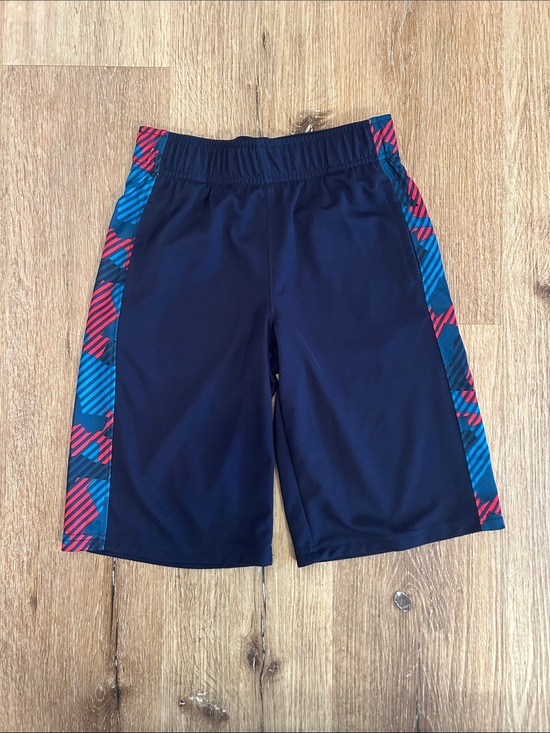 Gymboree Other - Gymboree Navy Athletic Shorts with Blue & Red Side Panels - M (7-8)